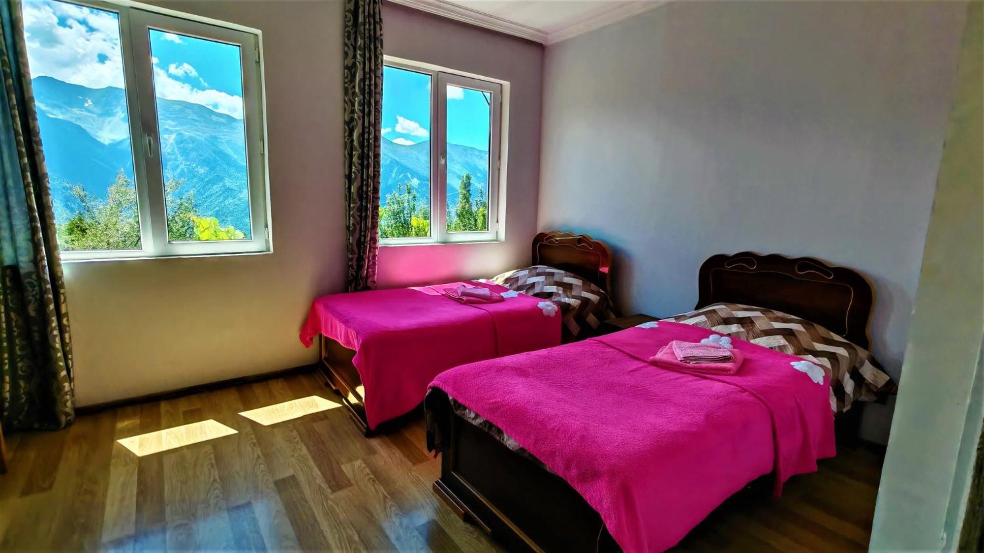 Gujejiani Guest House 메스티아 외부 사진