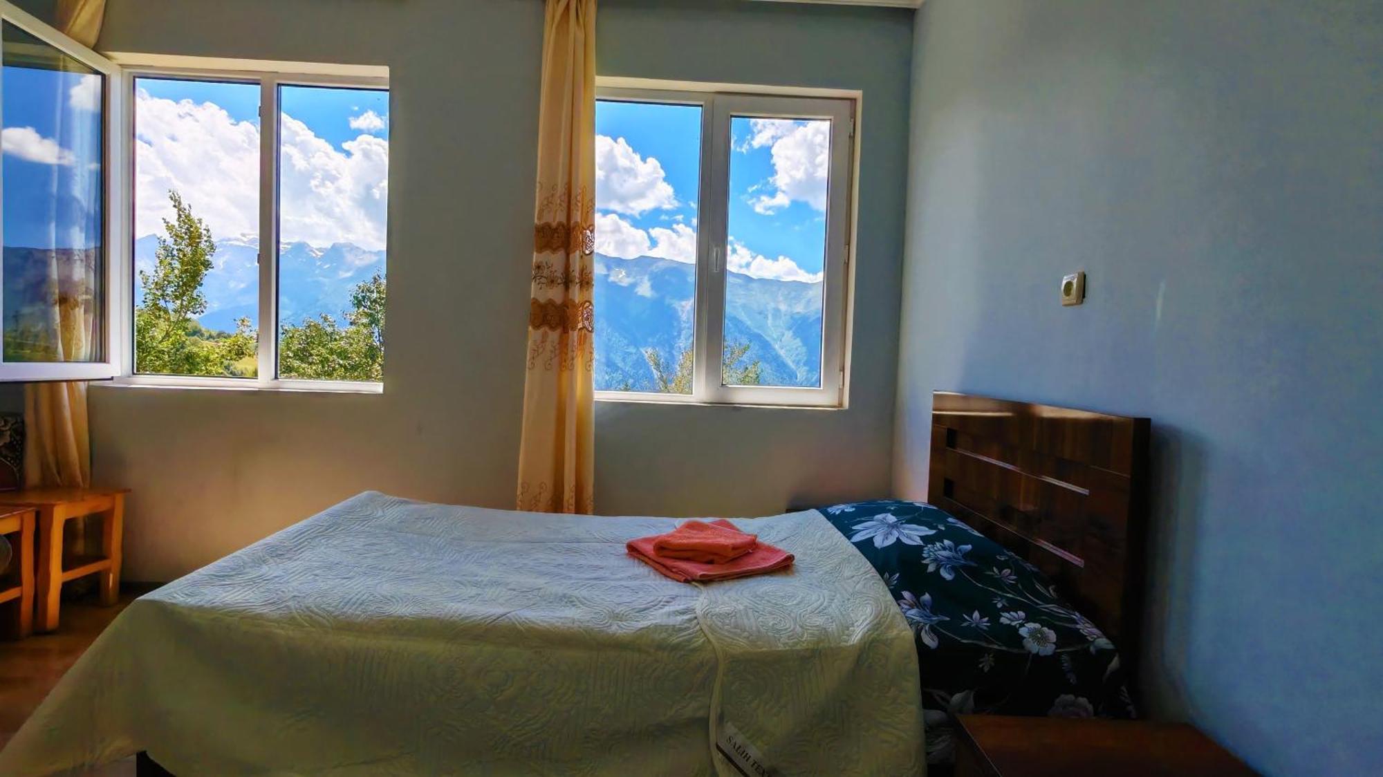 Gujejiani Guest House 메스티아 외부 사진