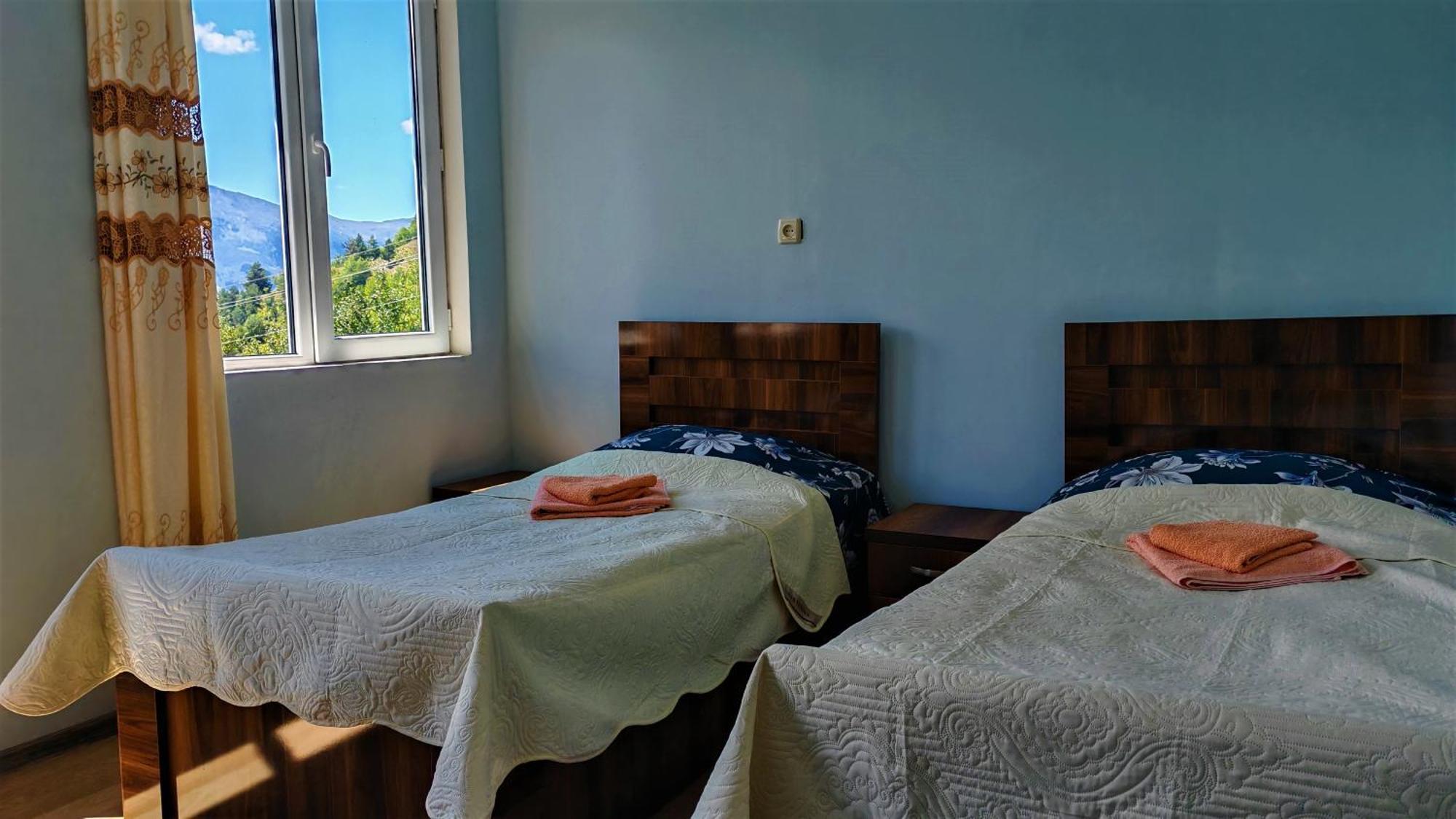 Gujejiani Guest House 메스티아 외부 사진